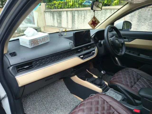 Honda Amaze cab dashboard interior