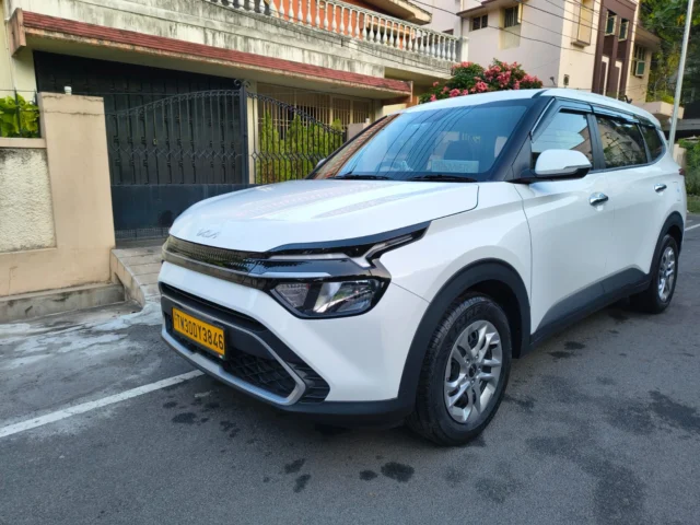 Kia Carens for rent in Salem – MUV