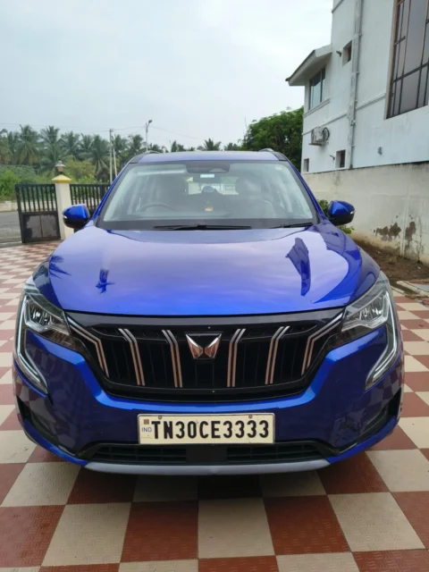 Mahindra XUV700 SUV taxi in Salem